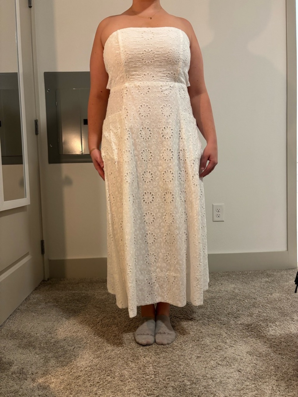 Astr Strapless White Eyelet A-Line Midi Dress NWT - Picture 5 of 6